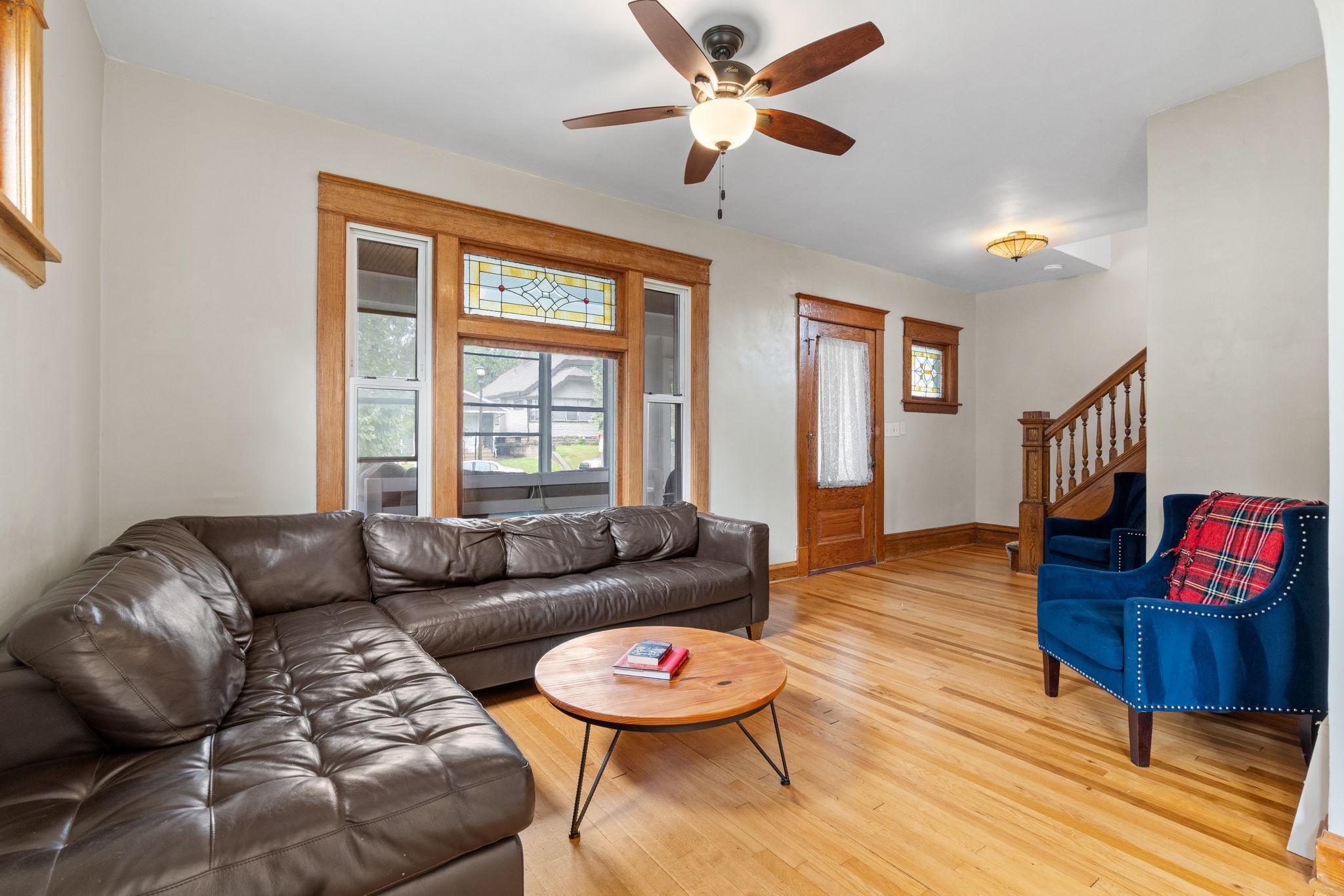 1225 6th Street E