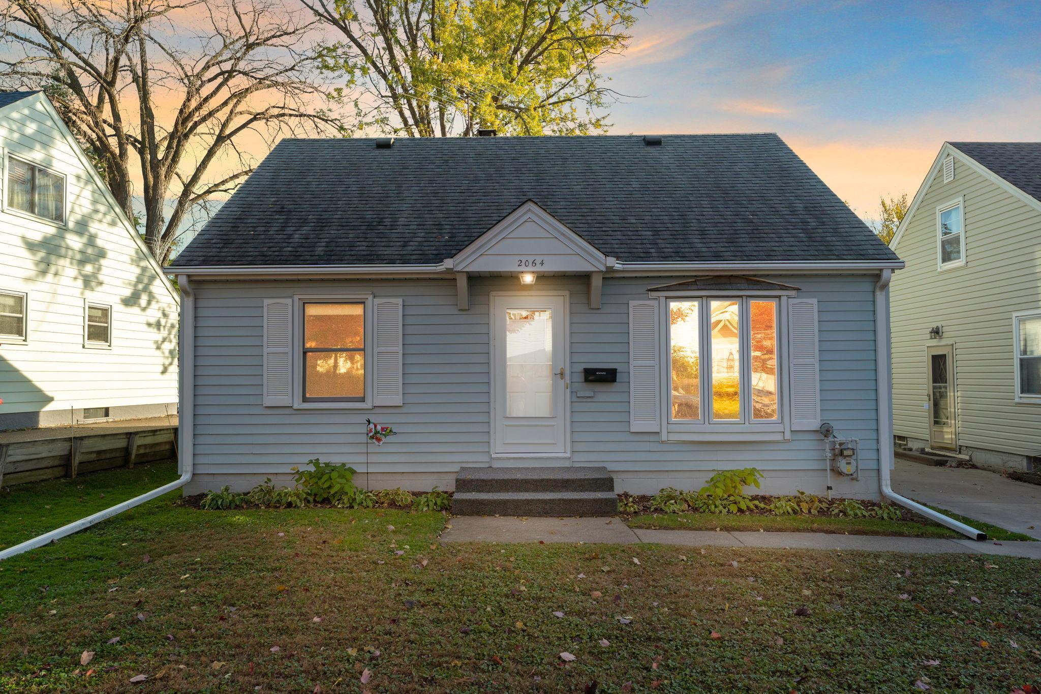 2064 Nortonia Avenue