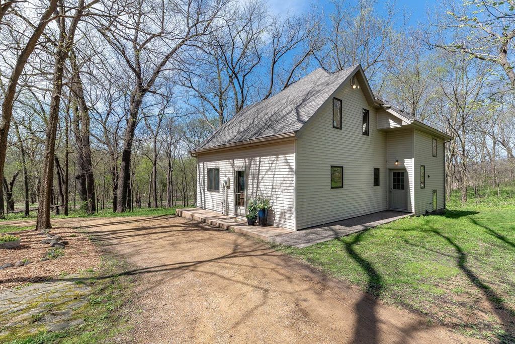 Photo of 42635 Judson Bottom Road, North Mankato, MN 56003 (MLS # 7065223)