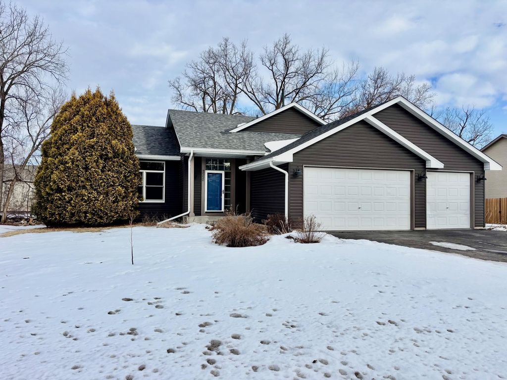 Photo of 7550 31st Street N, Oakdale, MN 55128 (MLS # 7016604)