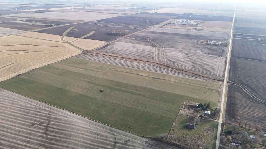 Photo of TBD 680 Avenue, Dexter, MN 55926 (MLS # 7023626)