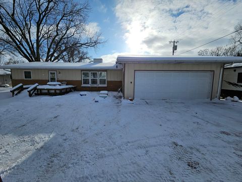 104 Woodland Avenue E Underwood MN 56586