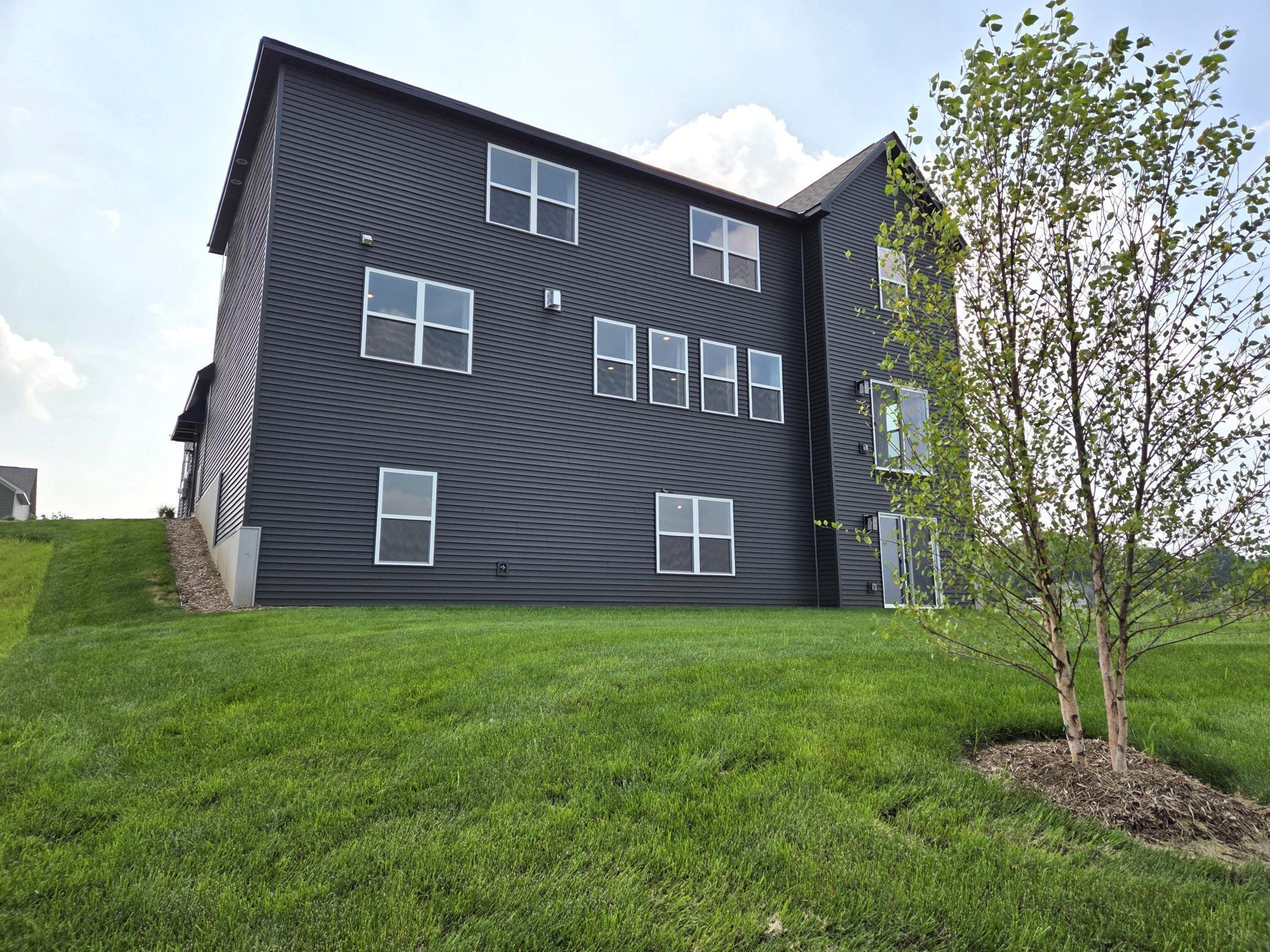 10718 Bent Pine Lane