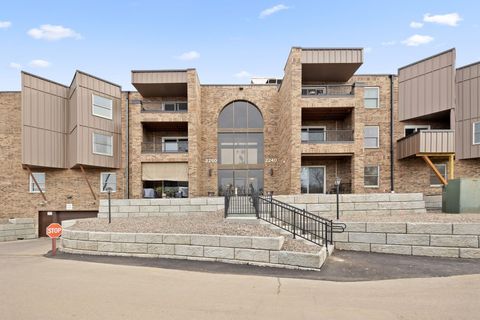 2250 Midland Grove Road 307 Roseville MN 55113