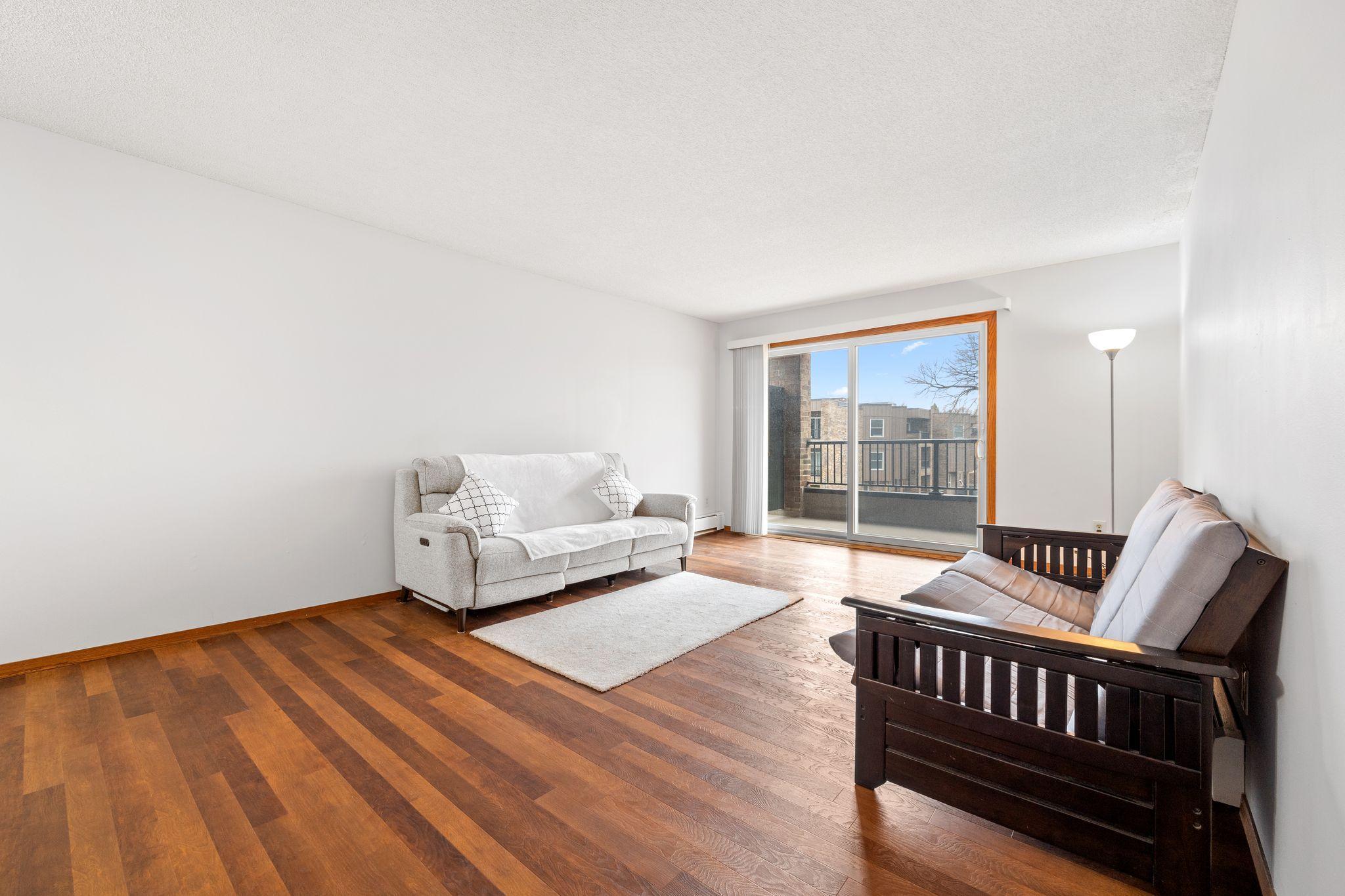 2250 Midland Grove Road 307