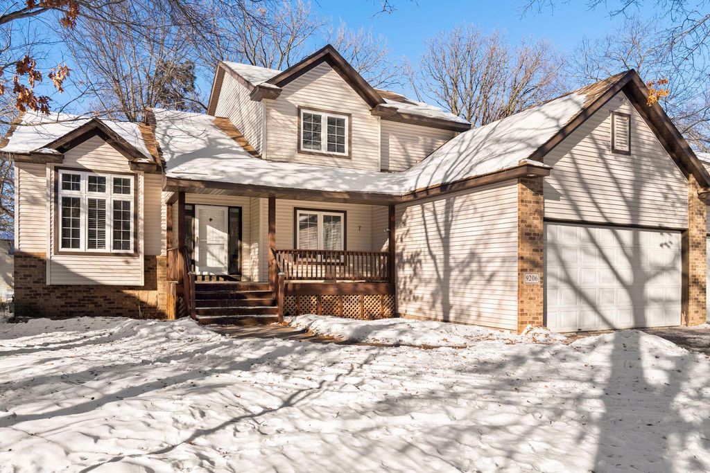 Photo of 9206 Dunkirk Street NE, Blaine, MN 55449 (MLS # 7013884)