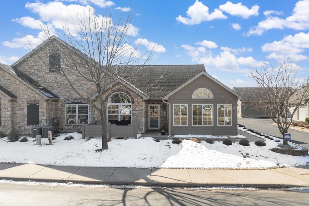 Photo of 24027 Rivers Edge Road, Rogers, MN 55374 (MLS # 7021200)