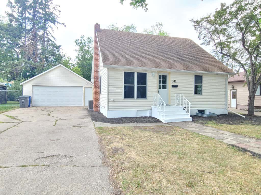 Photo of 311 14th Street N, Moorhead, MN 56560 (MLS # 7133428)