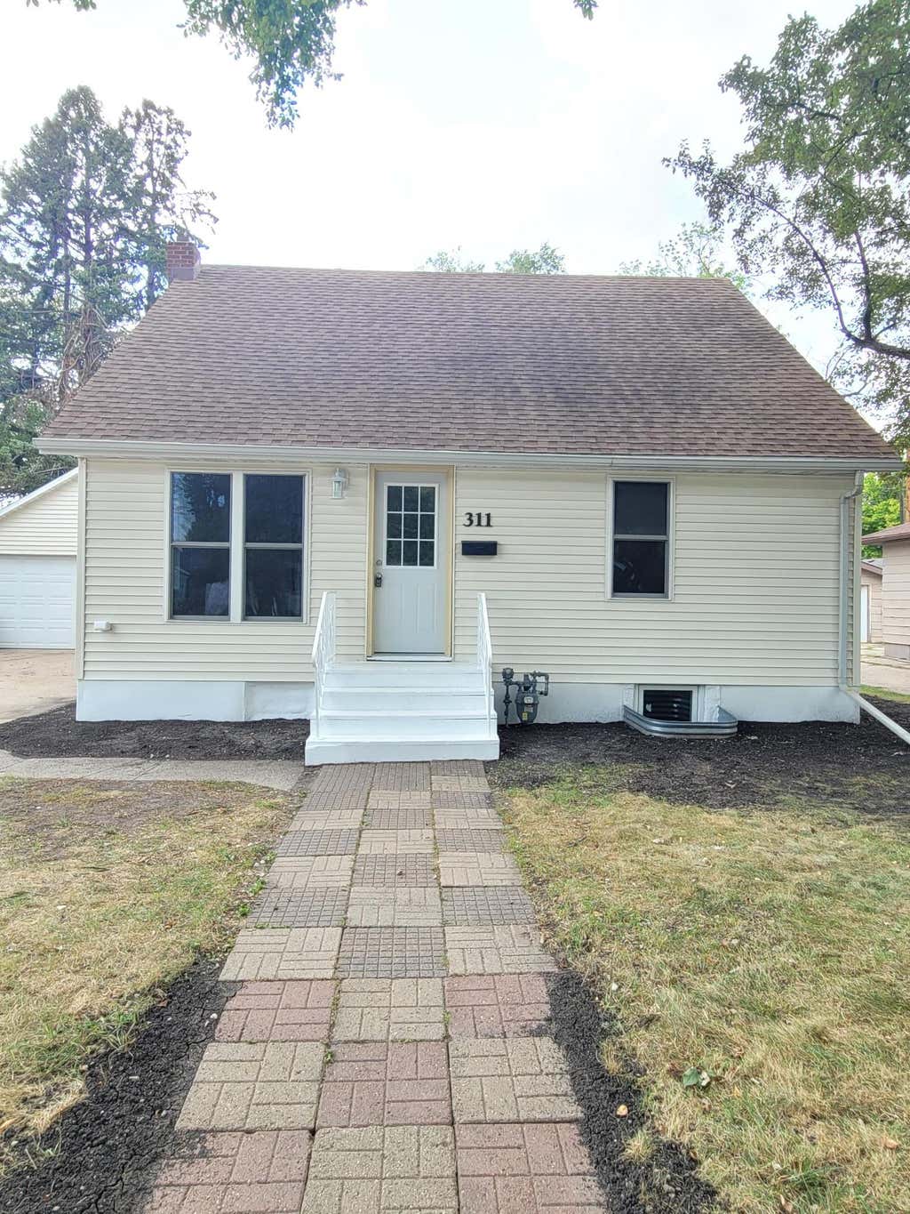 Photo of 311 14th Street N, Moorhead, MN 56560 (MLS # 7133428)