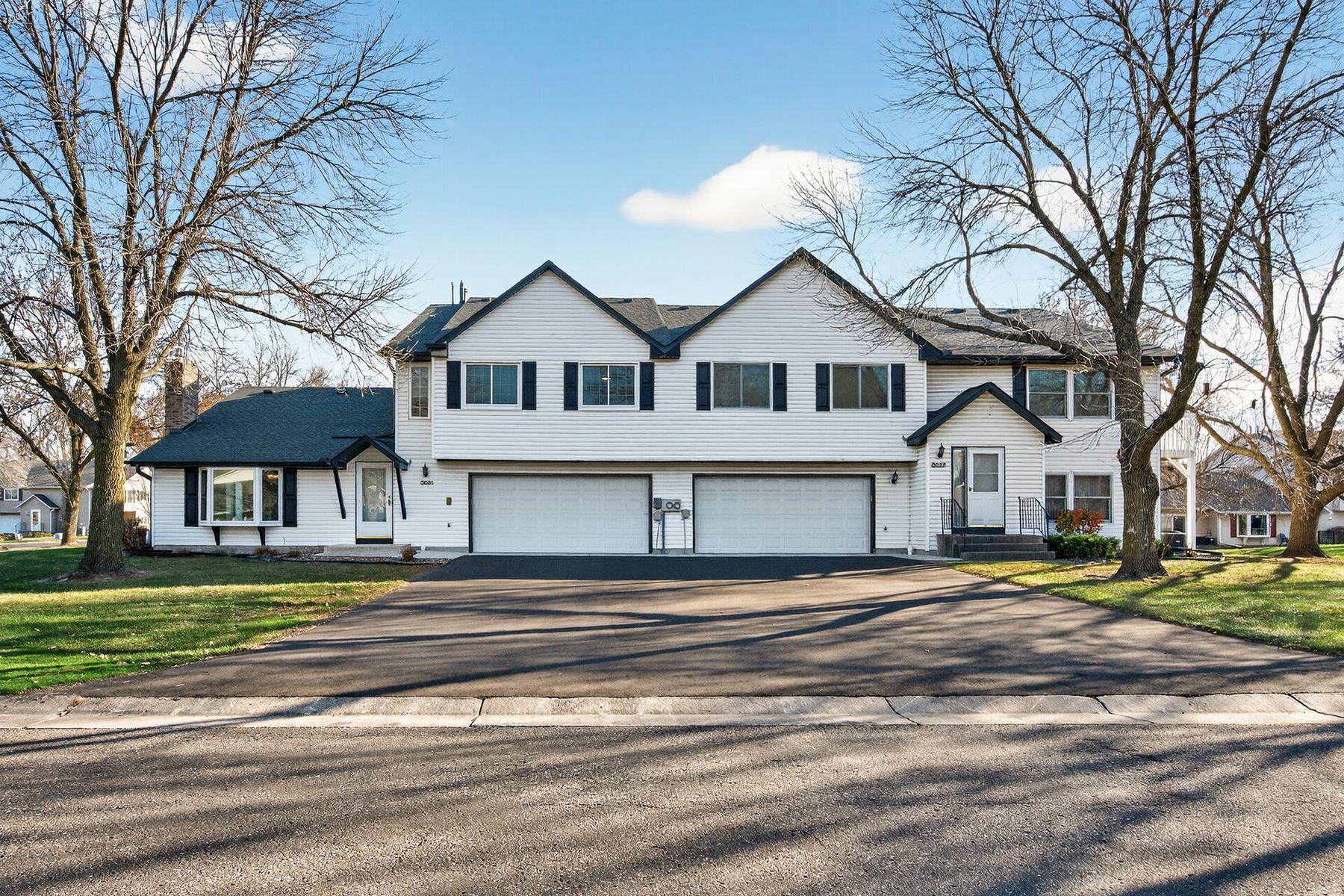 3691 Gershwin Lane N