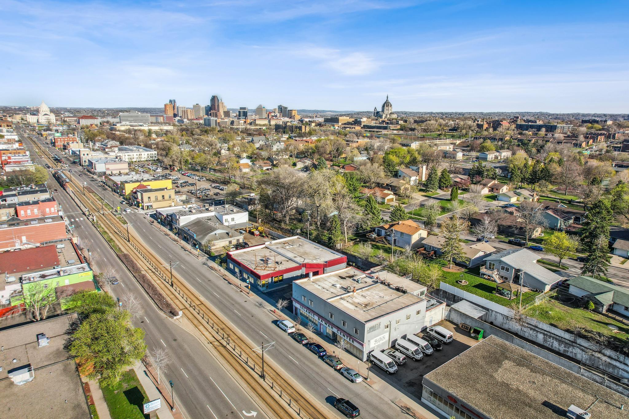 478 W University Avenue W