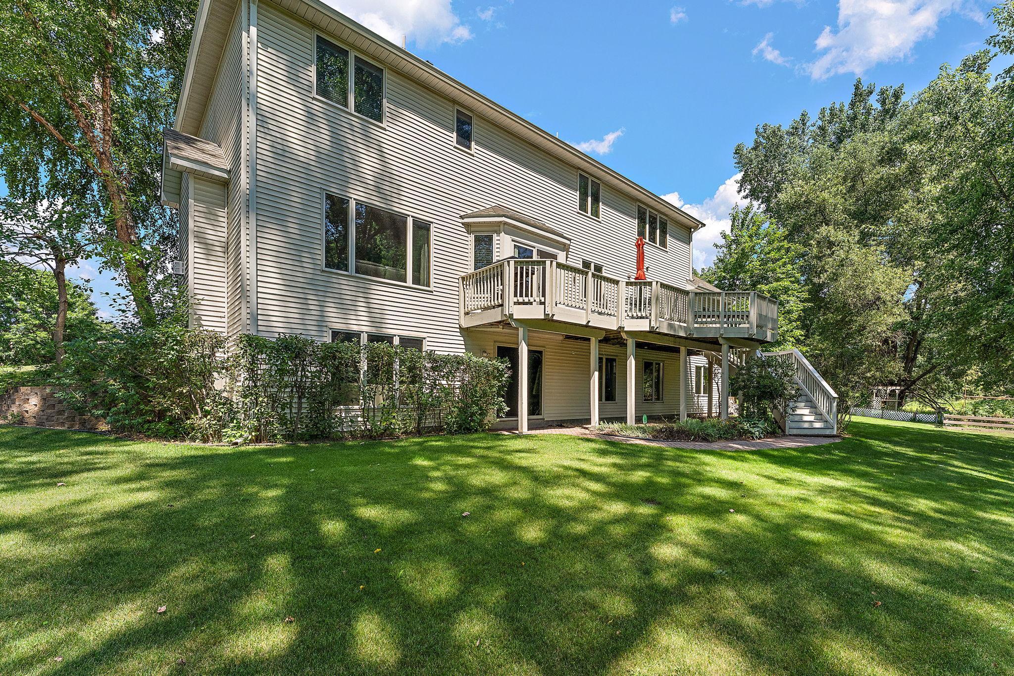 1401 Larkspur Court