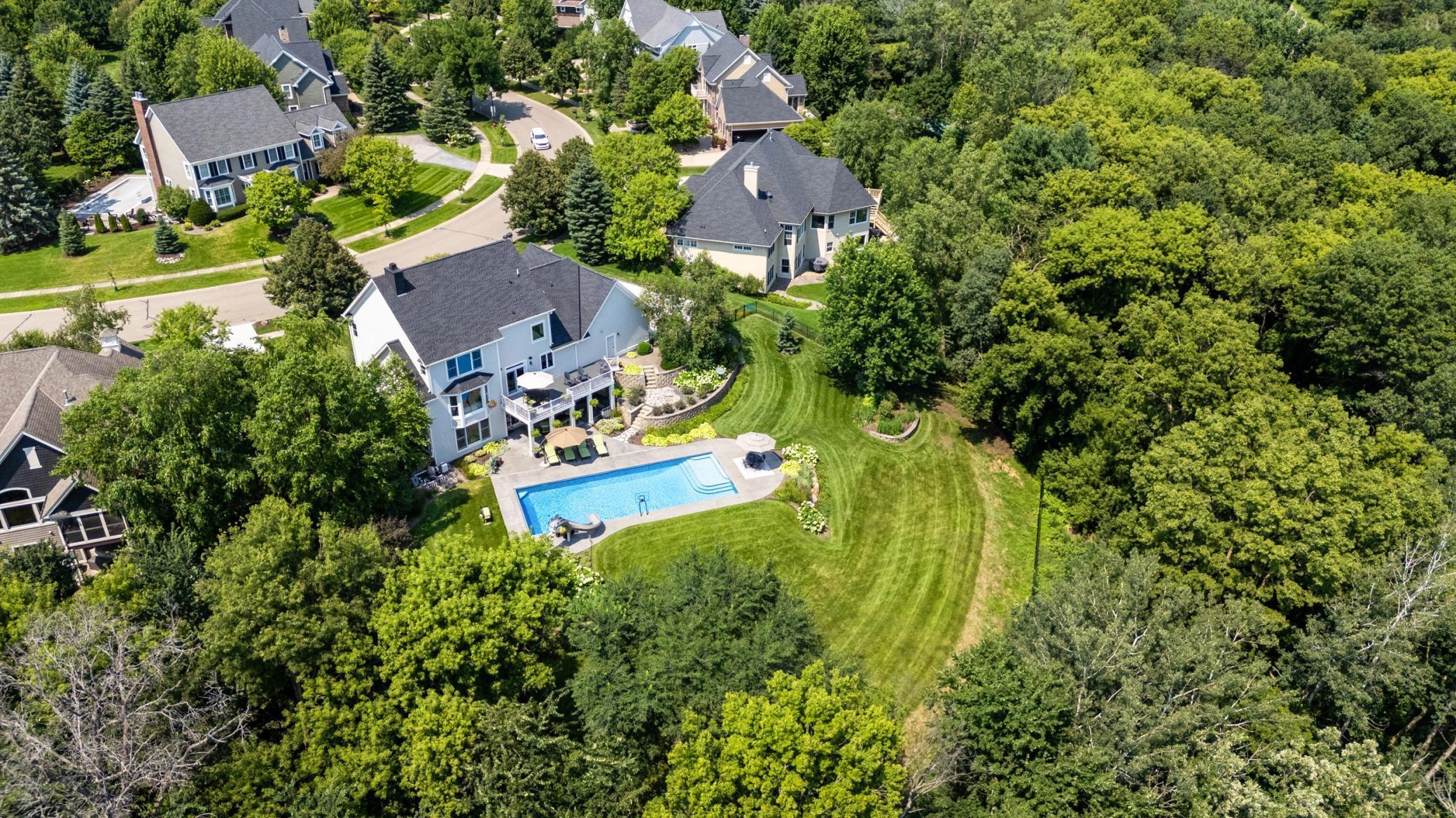 3221 Crestmoor Drive
