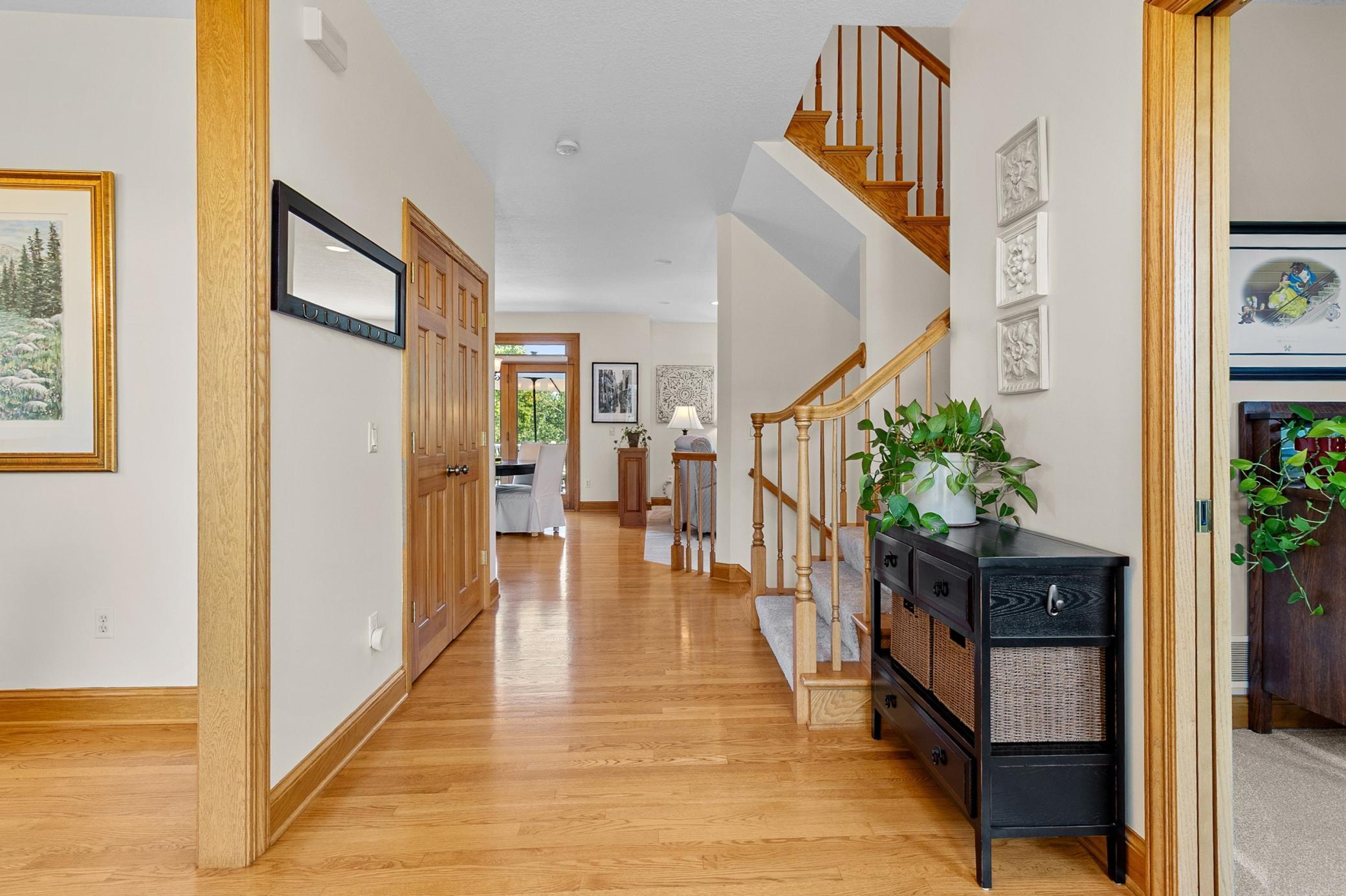 3221 Crestmoor Drive