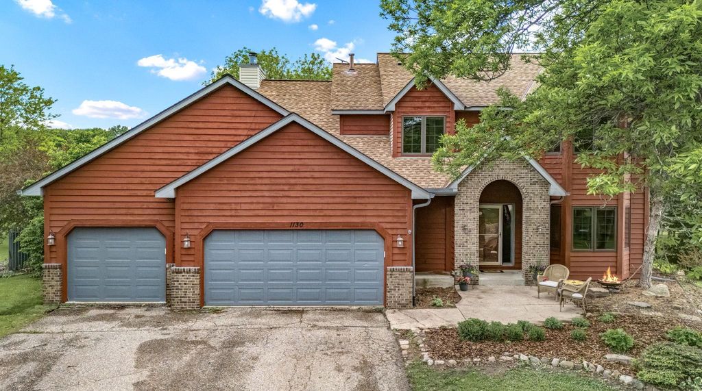 Photo of 1130 Dove Court, Chanhassen, MN 55317 (MLS # 7078281)