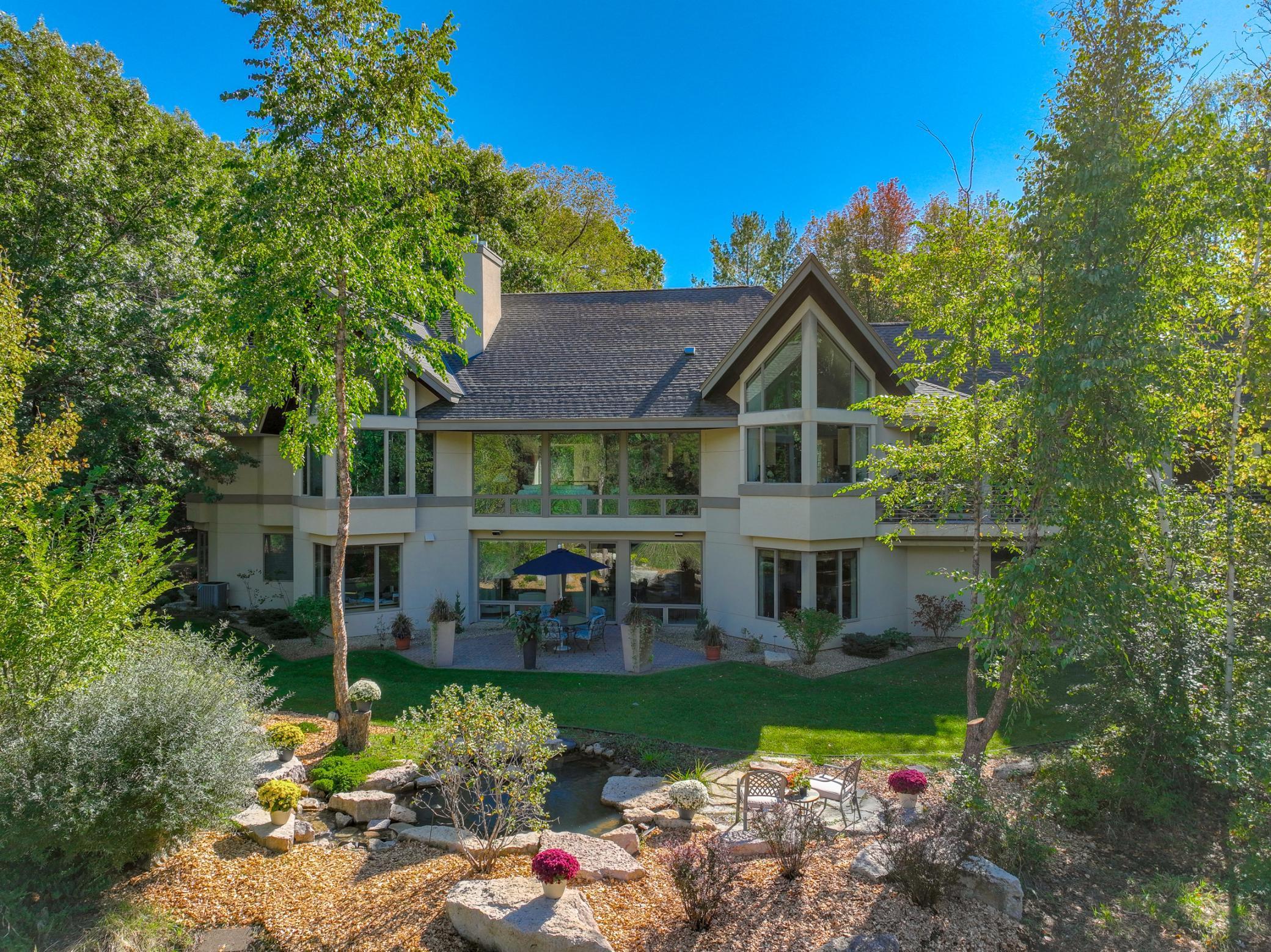 1 Capaul Woods Court