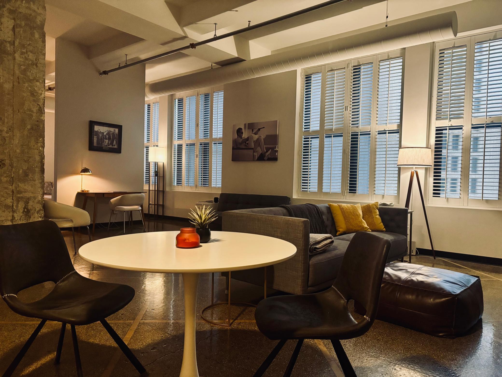 350 Saint Peter Street 608