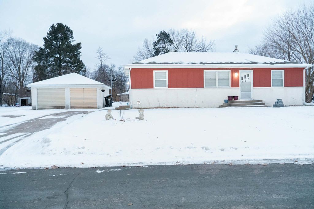 Photo of 826 Elm Street, Anoka, MN 55303 (MLS # 7018770)