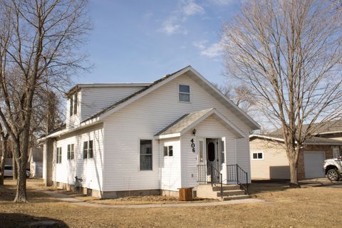 406 Balmoral Avenue Henning MN 56551