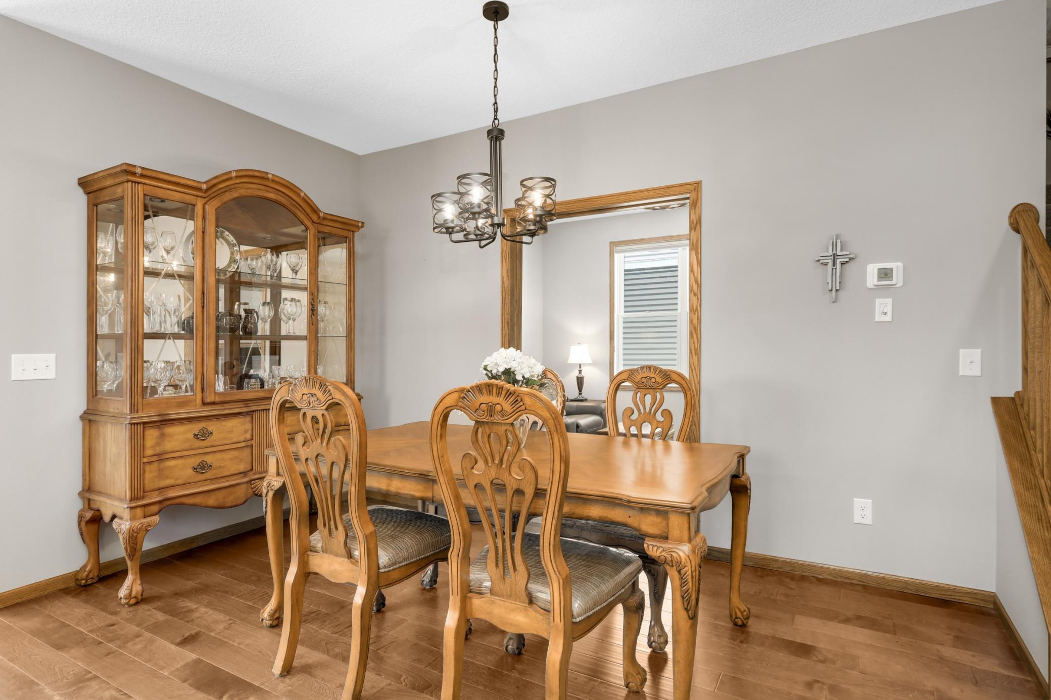 14952 Empress Avenue N