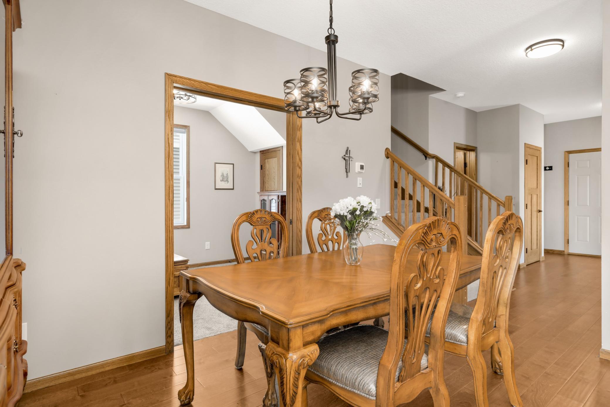 14952 Empress Avenue N