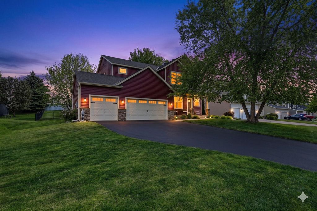 Photo of 14400 Bayberry Circle, Rosemount, MN 55068 (MLS # 7074468)