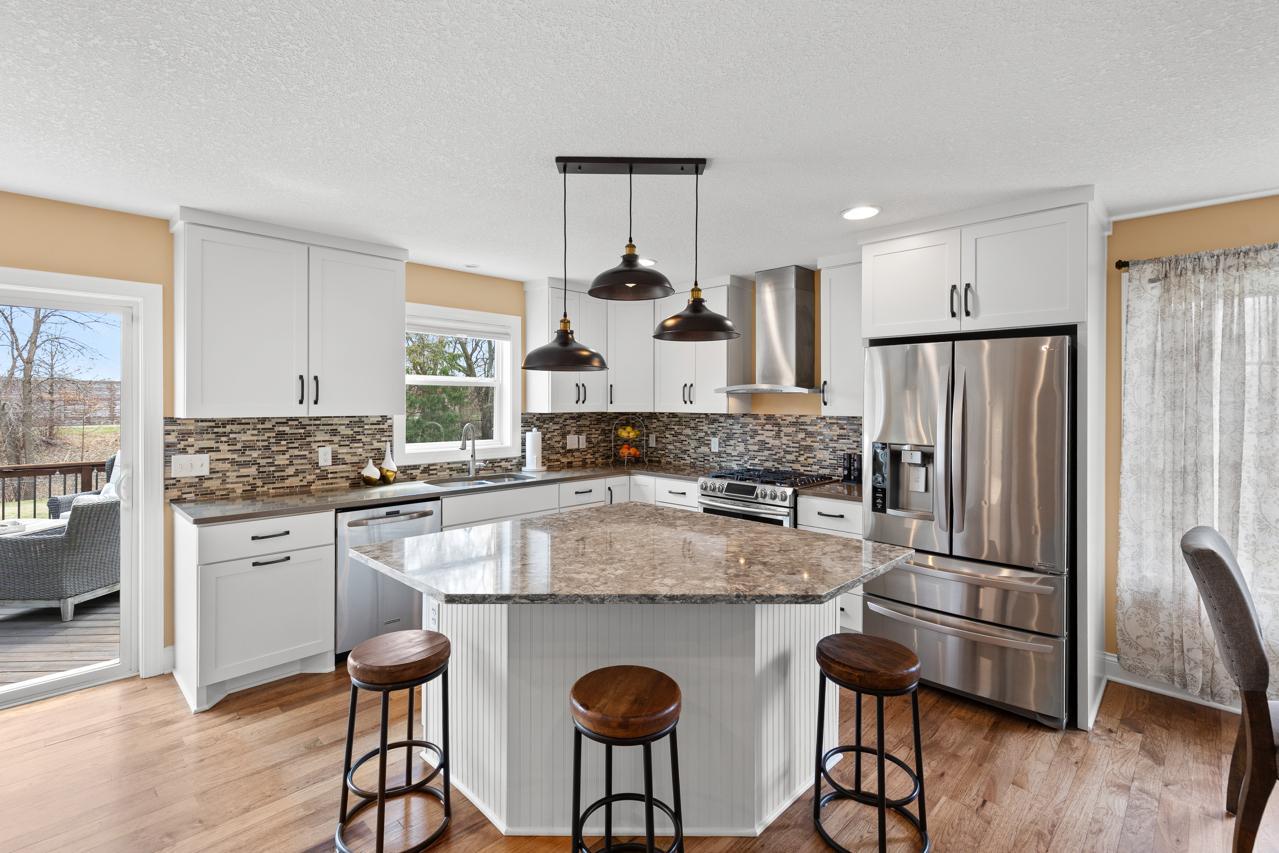 8537 Chanhassen Hills Drive S