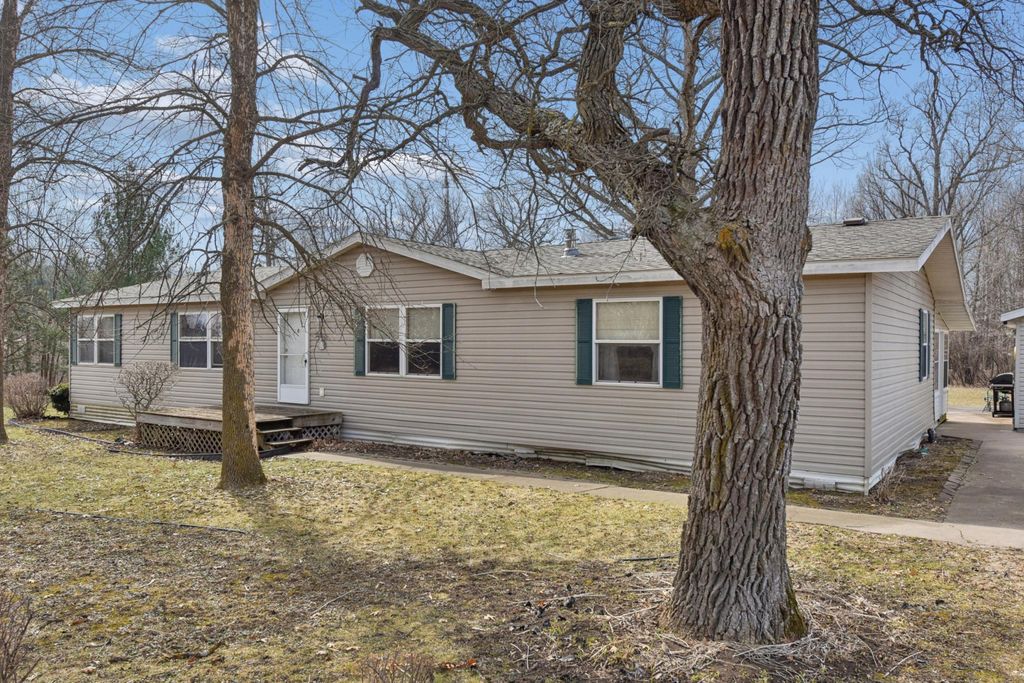 Photo of N8435 County Road Y, Spring Valley, WI 54767 (MLS # 7046533)