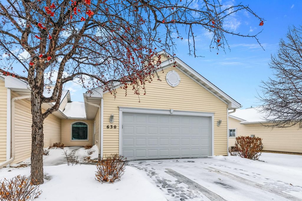 Photo of 630 Aqua Circle, Circle Pines, MN 55014 (MLS # 7005551)