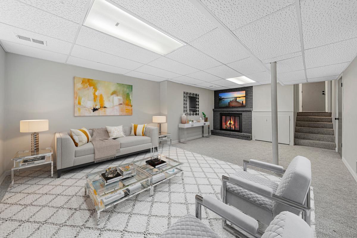 3633 Robinwood Terrace