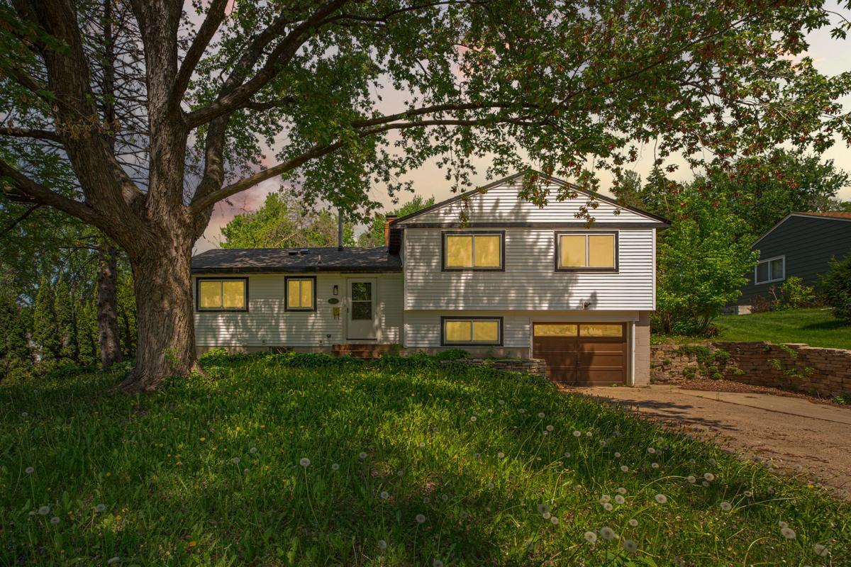 3633 Robinwood Terrace