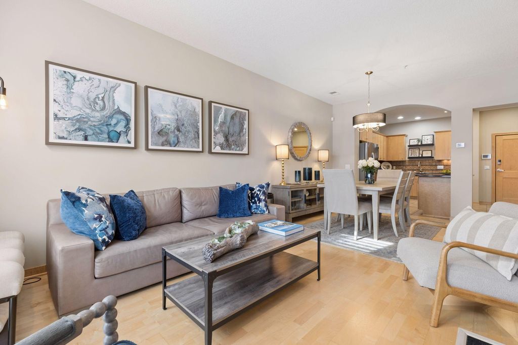 Photo of 216 Portland Avenue, Minneapolis, MN 55401 (MLS # 7035424)