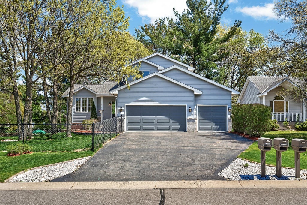 Photo of 15493 Yellow Pine Street NW, Andover, MN 55304 (MLS # 7093763)