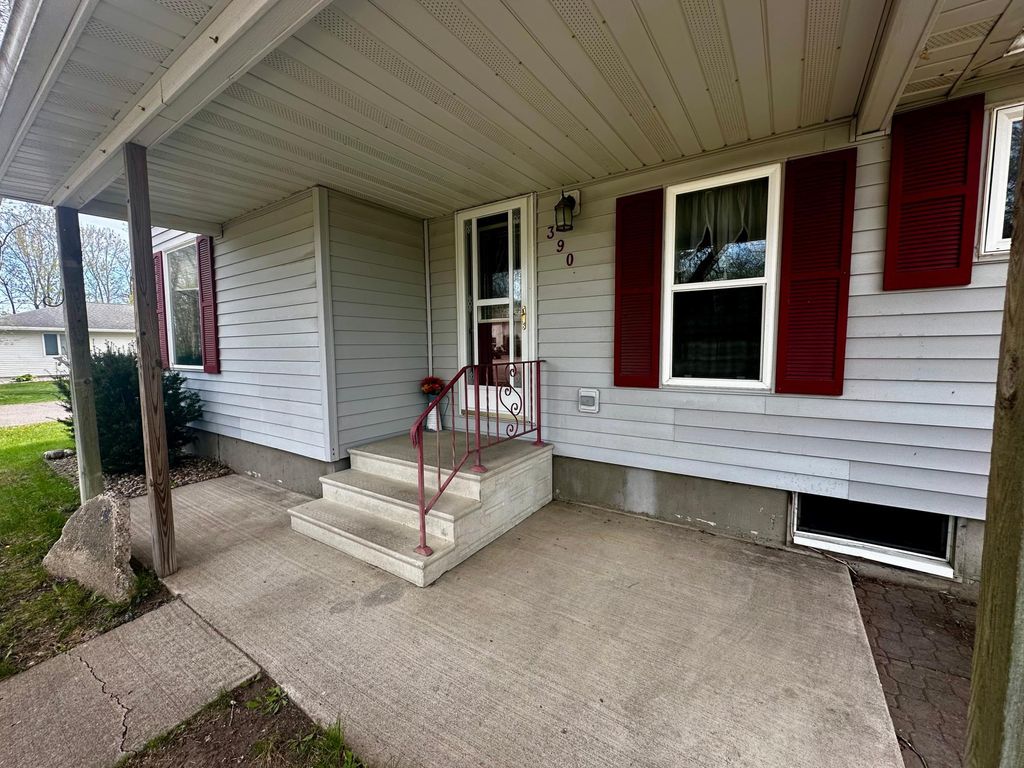 Photo of 390 N Broadway Street, Vesta, MN 56292 (MLS # 7067544)