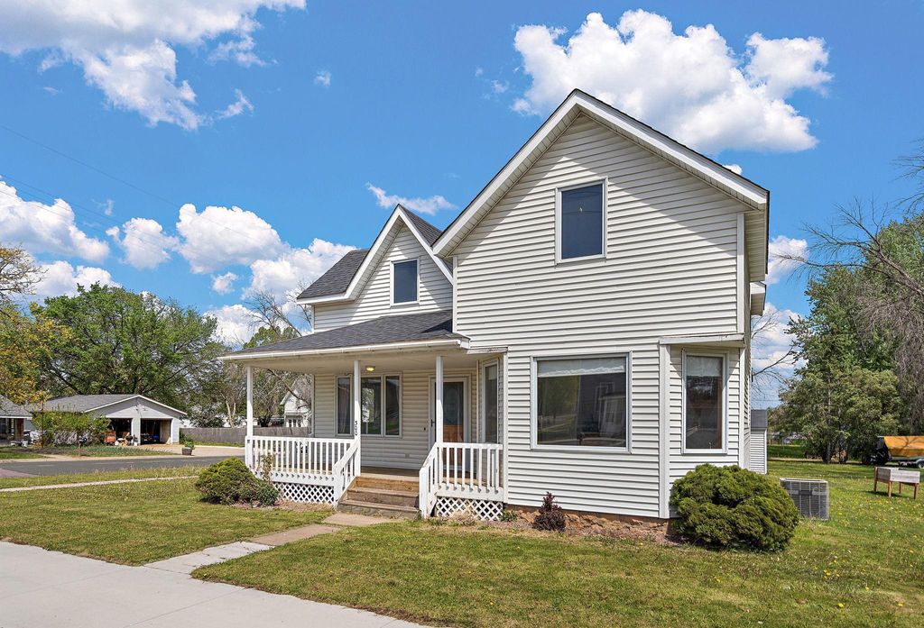 Photo of 300 E State Street, Belle Plaine, MN 56011 (MLS # 7068464)