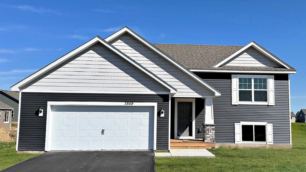 Photo of 1662 Shasta Drive, Shakopee, MN 55379 (MLS # 7075787)