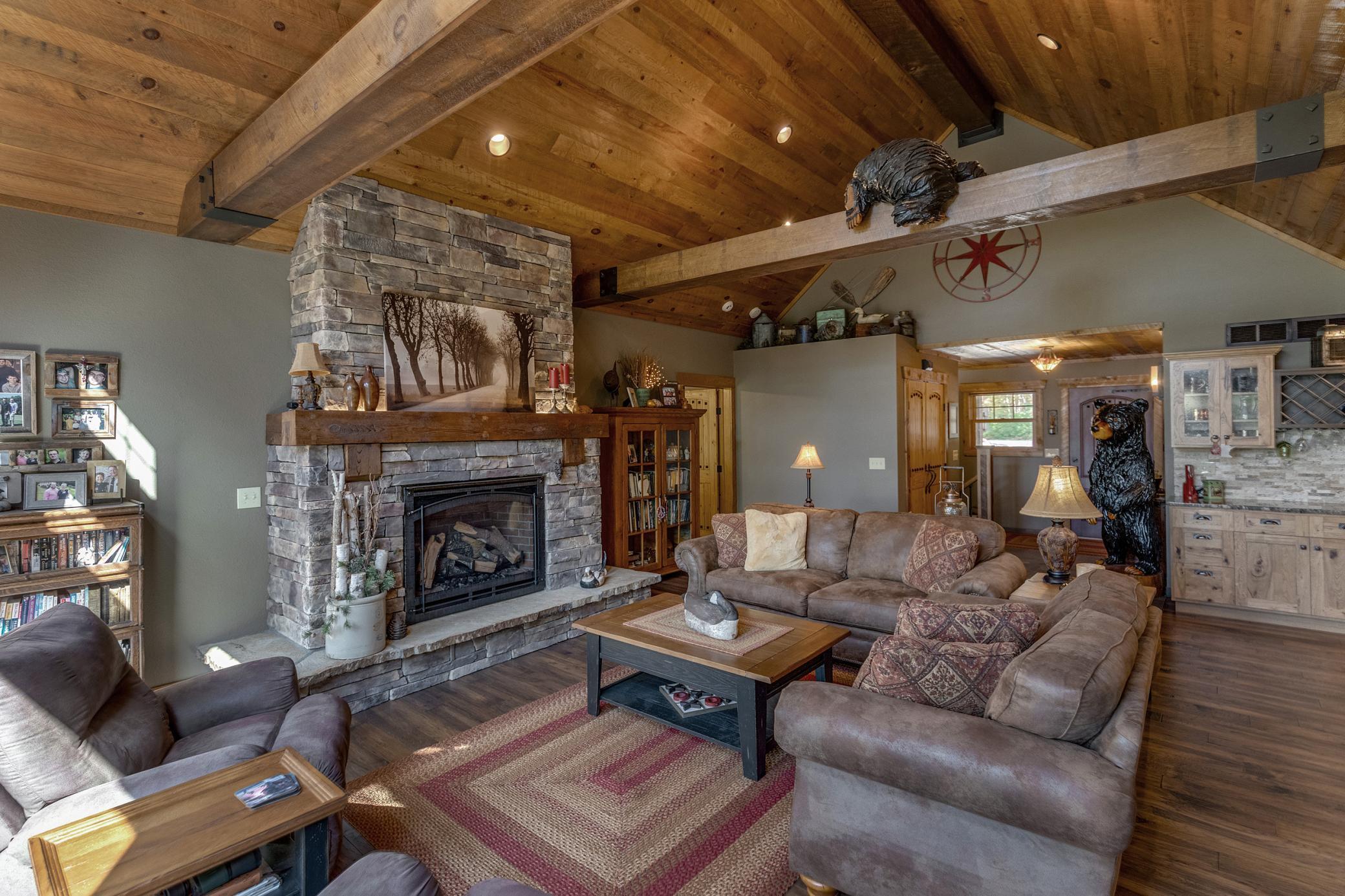 4941 Howard Lake Road NW