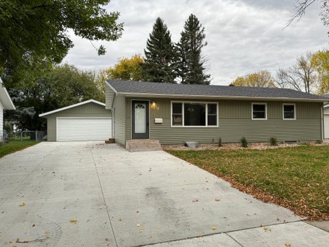 Photo of 510 Birch Lane, Moorhead, MN 56560 (MLS # 7154682)