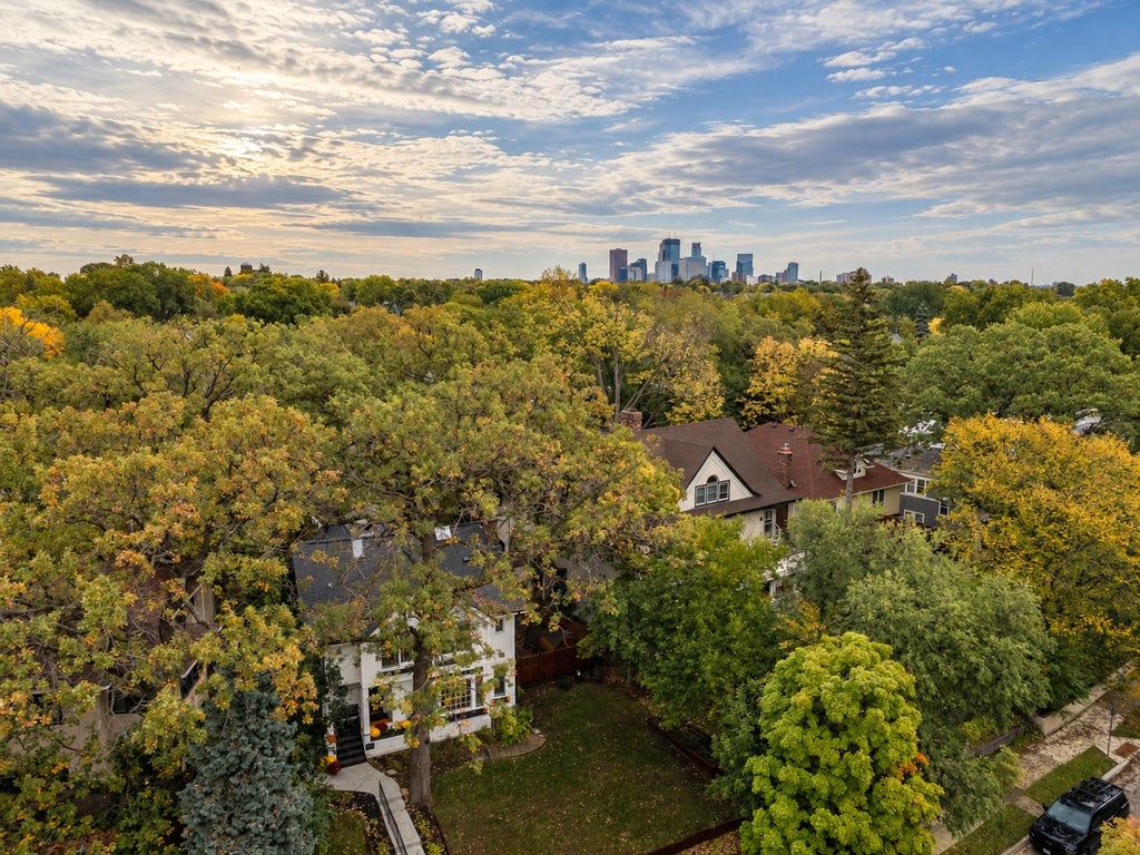 Photo of 2510 W 22nd Street, Minneapolis, MN 55405 (MLS # 7153833)