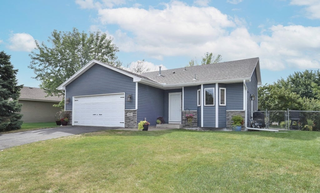 Photo of 882 115th Avenue NE, Blaine, MN 55434 (MLS # 7137276)