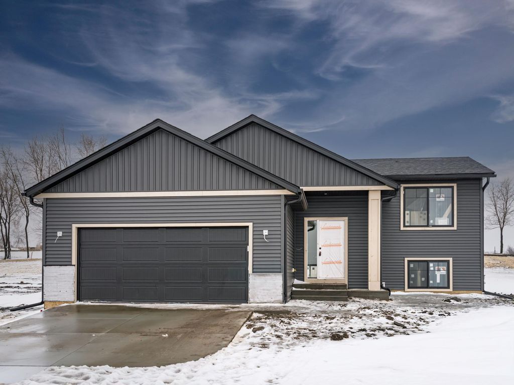 Photo of 902 13th Street NW, Kasson, MN 55944 (MLS # 7005938)