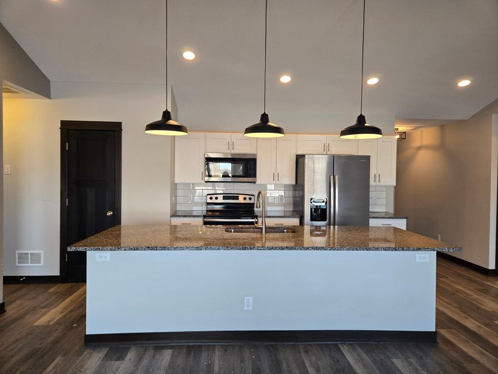 Photo of 370 Horizon Drive, Le Center, MN 56057 (MLS # 7021391)