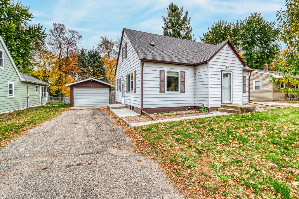 Photo of 1507 Lynn Avenue, Detroit Lakes, MN 56501 (MLS # 7159590)