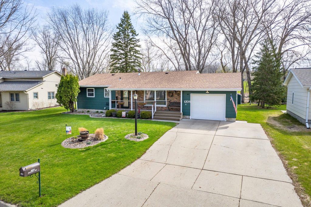 Photo of 1208 Lenore Way, Fergus Falls, MN 56537 (MLS # 7065304)