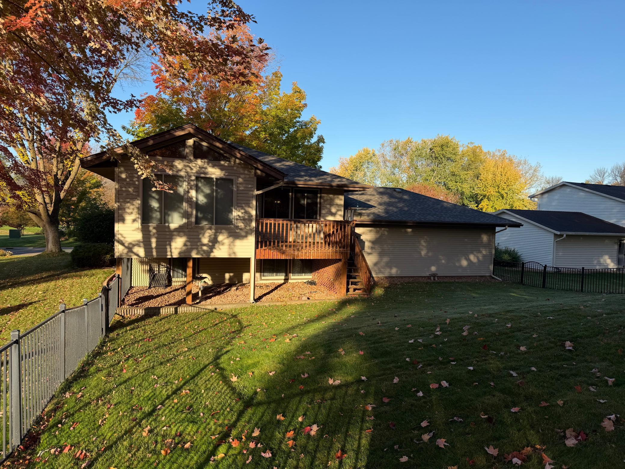 7102 Annapolis Lane N