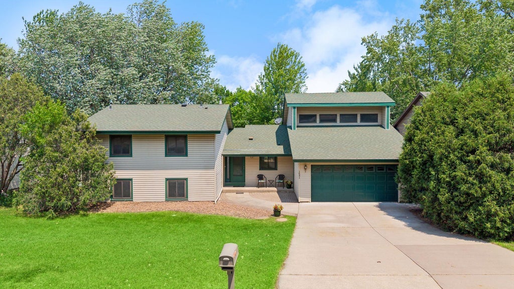 Photo of 1641 61st Avenue NE, Fridley, MN 55432 (MLS # 7066260)