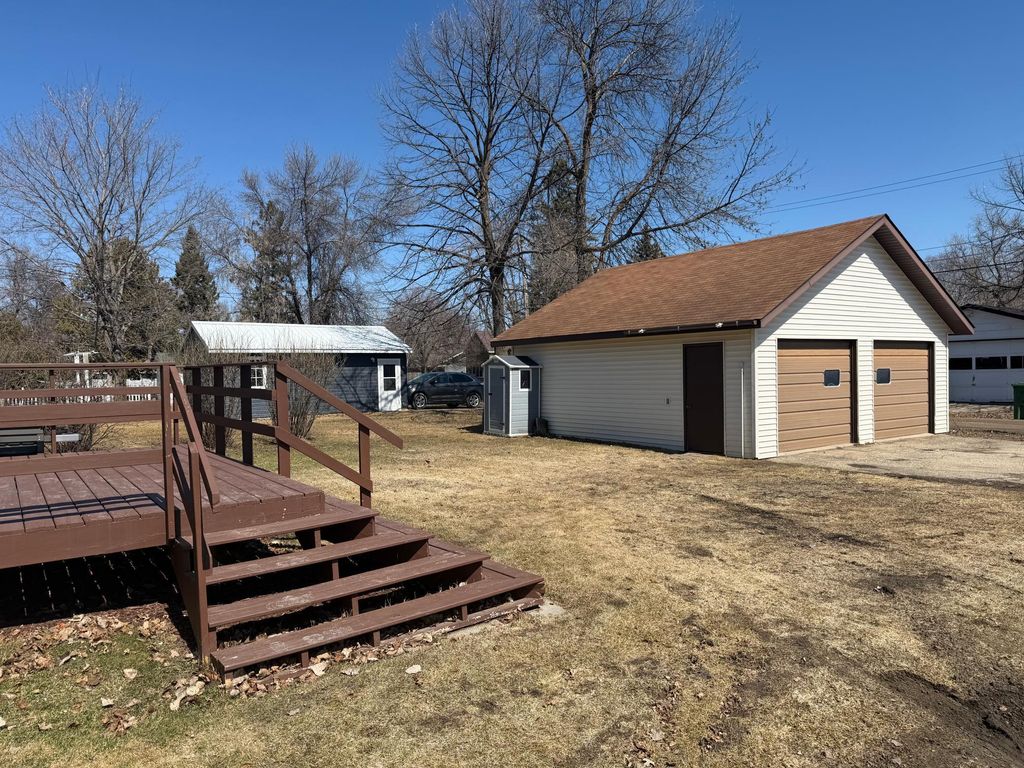 Photo of 306 7th Avenue NE, Roseau, MN 56751 (MLS # 7058820)