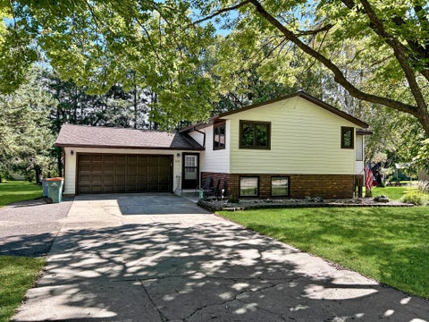 Photo of 814 10th Street SW, Wadena, MN 56482 (MLS # 7148916)