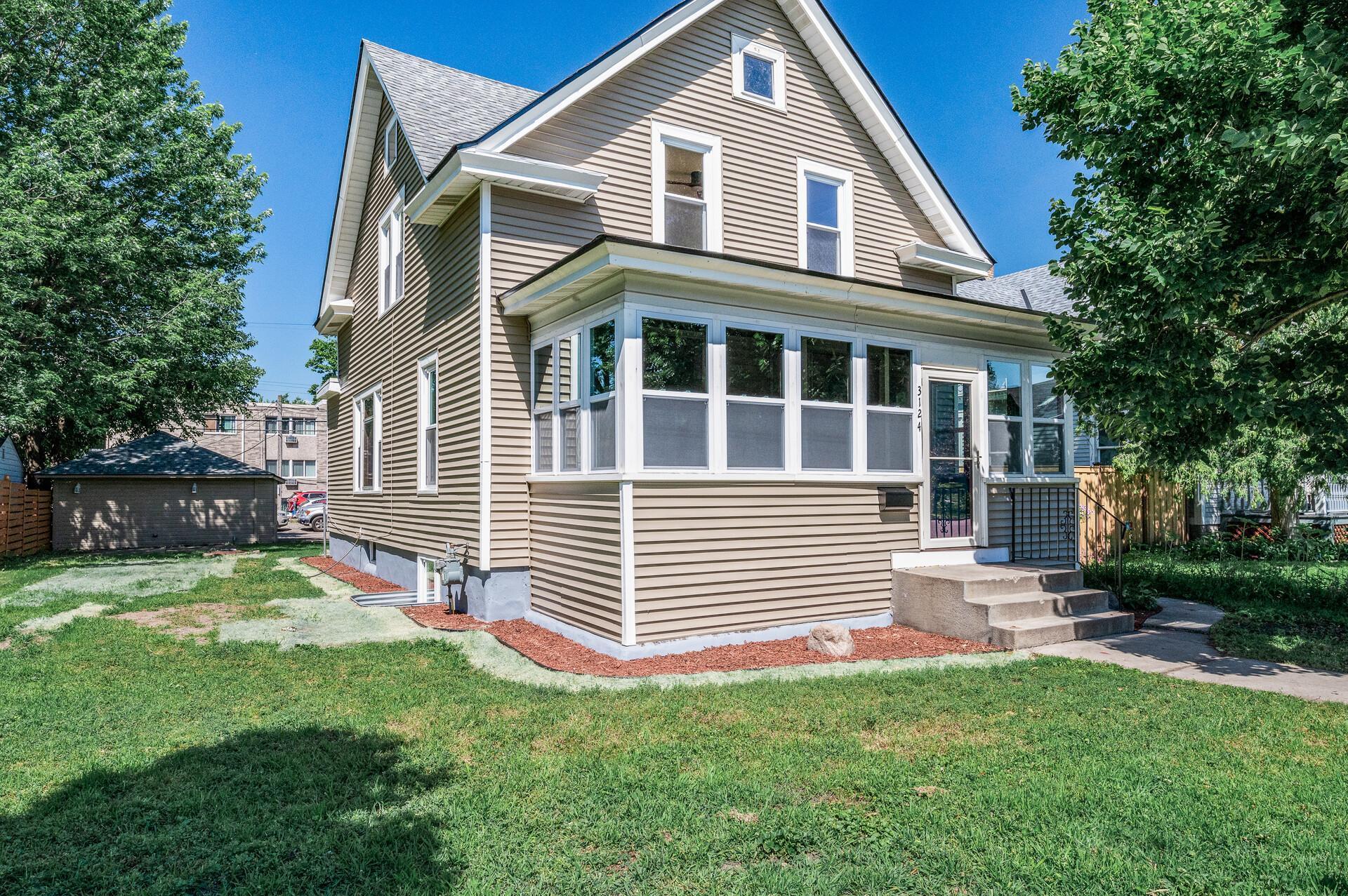 3124 Longfellow Avenue