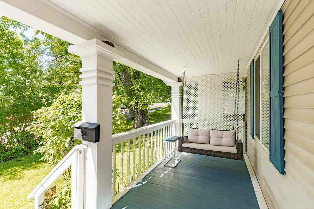 Photo of 523 1st Street, Duluth, MN 55810 (MLS # 7108449)